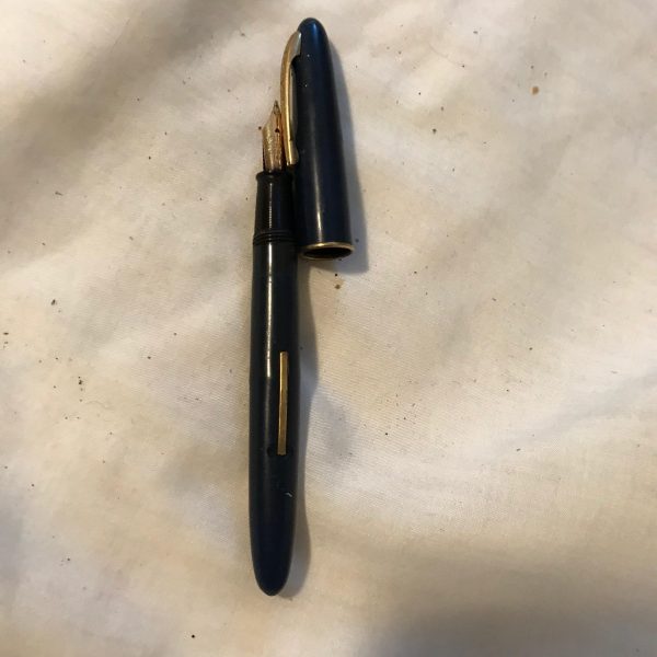 Vintage Sheaffer dark blue Fountain pen collectible desk office purse pocket fountain pen side pump filler