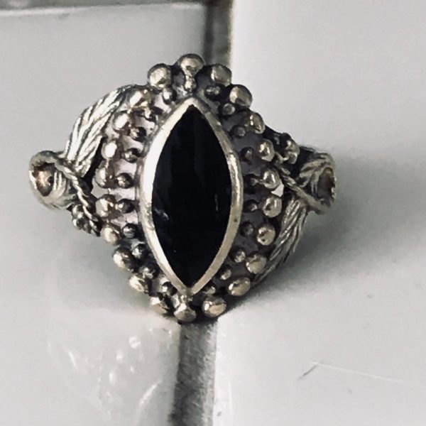 Vintage Sterling Silver and Onyx Marquis shaped Center stone ornate band Statement Ring collectible .925 Jewelry size 6