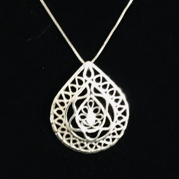 Vintage Sterling Silver Pendant necklace with 20" sterling chain with recitulated lace pattern drop Tear drop shape Ornate .925