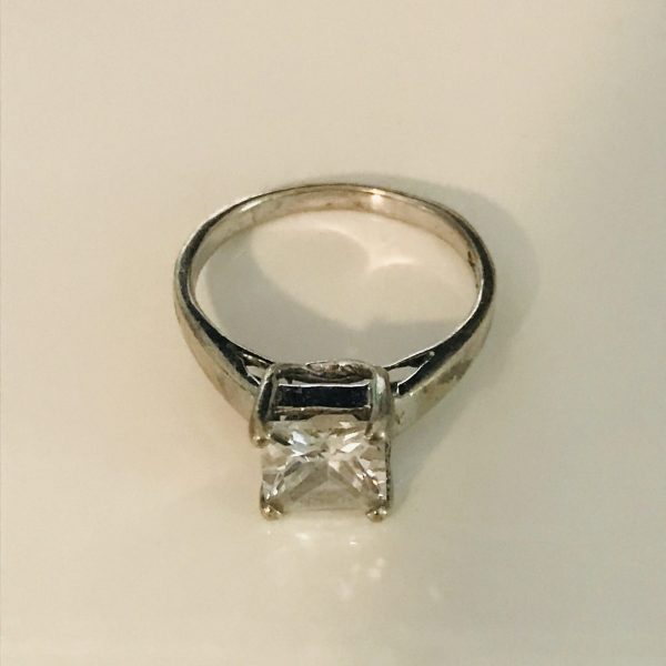 Vintage Sterling Silver Ring Faceted Square Cubic Zircon Solitaire Evening clubbing special event collectible .925 Jewelry size 7