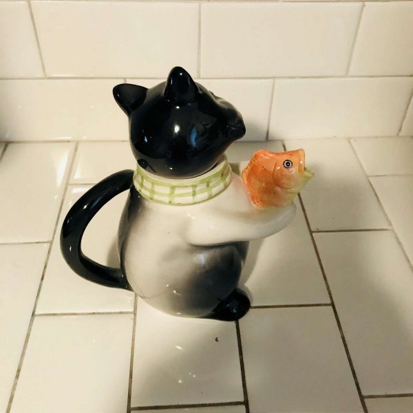Vintage Teapot Darling CAT with GOLD FISH fine bone china suitable for coffee or tea collectible display cat lady kitten cat lover kitchen