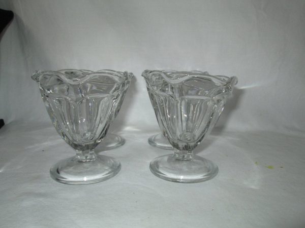 Vntage Set of 4 Ice cream parlor ice cream cups footed bowls