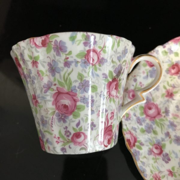 Royal Standard Tea cup and saucer England Fine bone china Chintz pink cabbage rose farmhouse collectible display coffee