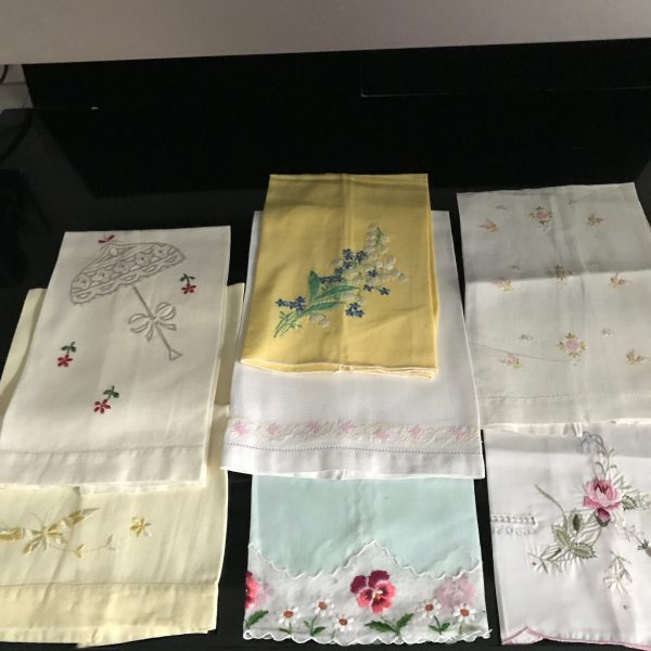 Vintage Tea Towels 7 Bathroom collectible vanity cotton embroidered cut work laceCottage Farmhouse decor Wonder-dri