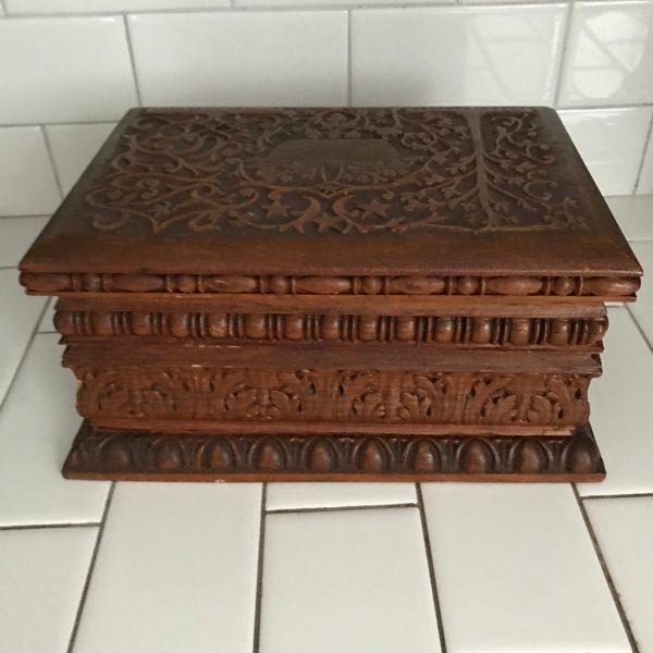 Beautiful Hand carved Chestnut ornately detailed box with hinged lid stunning design and detail storage jewelry farmhouse