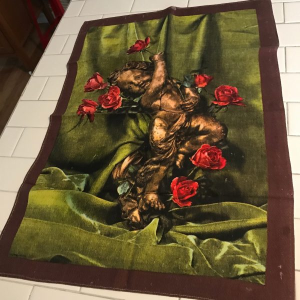 Mid Century Colorful Kitchen towel 18"x 26"  Vivid Colors Creation Vony France Gold Cherub with Roses great detail mod collectible