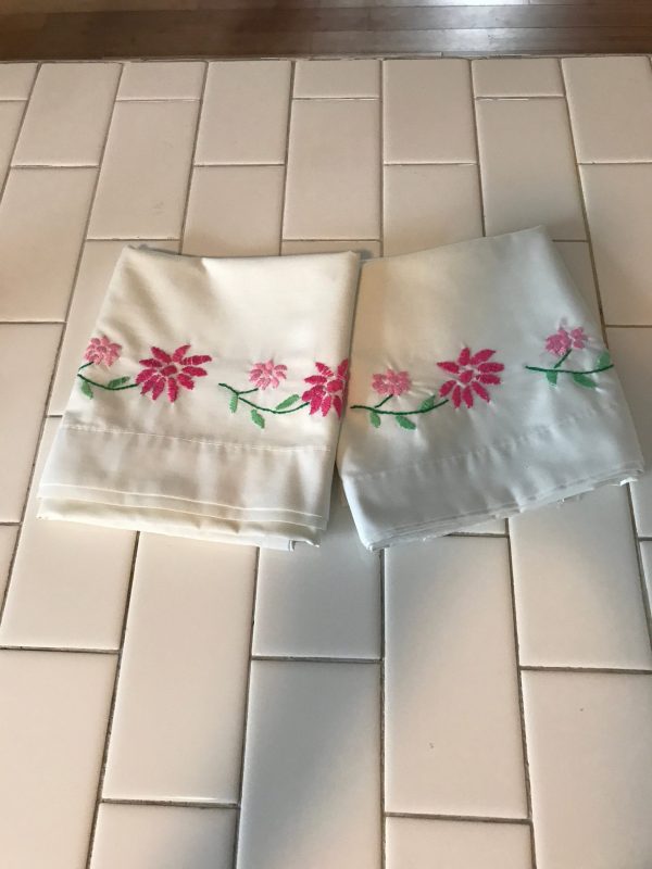 Pillowcase Pair Vintage no iron percale light and dark pink floral Standard Size hand embroidered bed and breakfast farmhouse