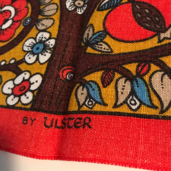 Vintage 1973 Folk Art Colorful Kitchen towel 18"x 28"  by Ulster Linen Ireland collectible displayred brown blue white Calendar