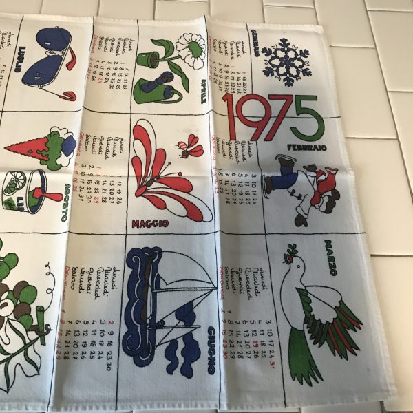 Vintage 1975 Colorful Kitchen towel 18"x 28"  made in Italy Full Calendar towel Cotton collectible displayred brown blue white Calendar