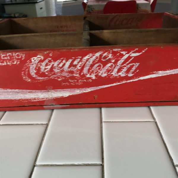 Vintage Coca Cola Wooden Crate Full size double handle display storage garage farmhouse collectible display 1979 Chattanooga