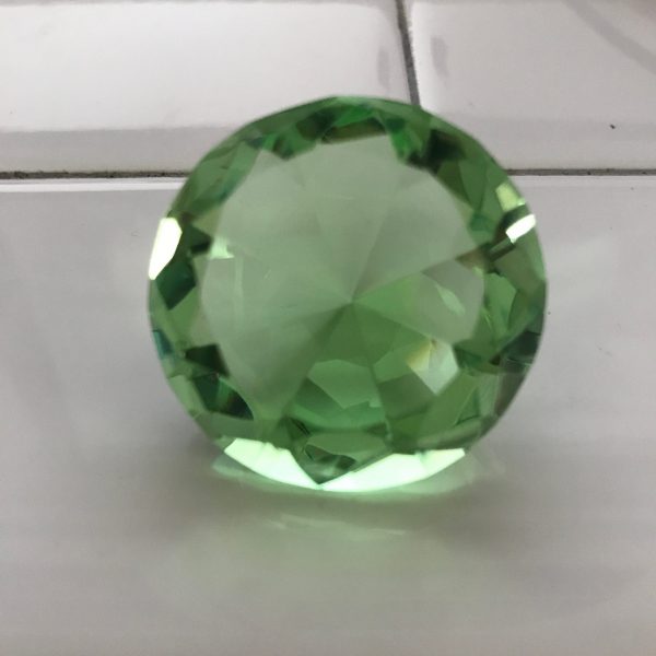 Beautiful Vintage Paperweight Cut crystal round light green diamond shape small size collectible display office home decor trinket figurine