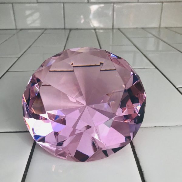 Beautiful Vintage Paperweight Cut crystal round pink diamond shape large size collectible display office home decor