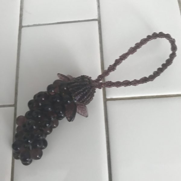 Vintage Glass Grapes on glass bead hanger with glass leaves collectible display handle fob