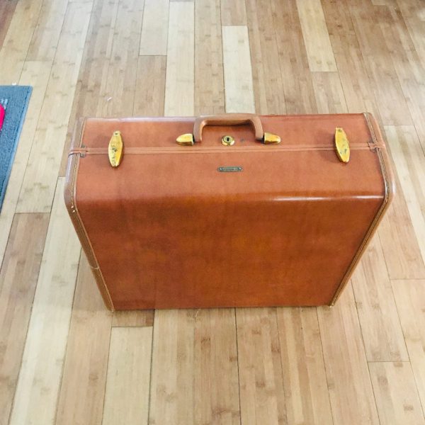 Vintage Suitcase Large Samsonite Collectible Luggage display storage travel 1930's Overnight bag camel color beige VERY CLEAN