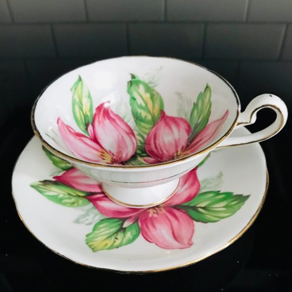 Royal Stafford Tea cup and saucer England Fine bone china Pink Trillium flowers gold trim farmhouse collectible display cottage