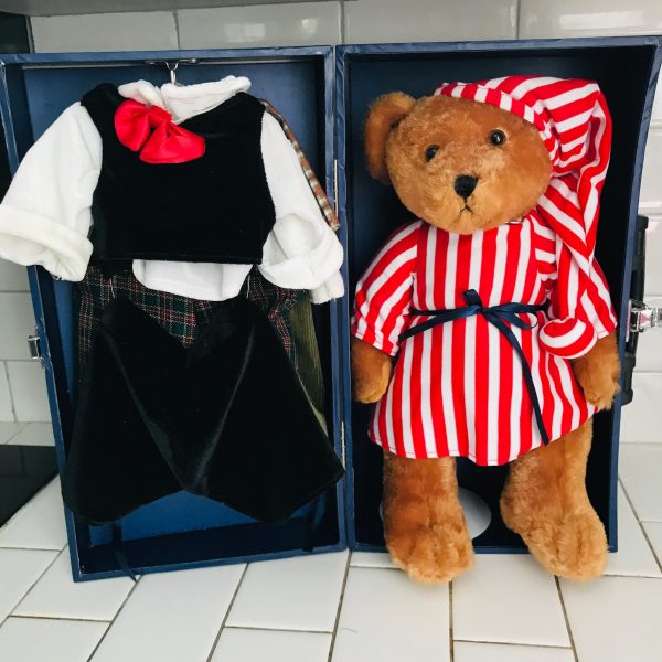 Teddy Bear with Hard Carry Case & Outfits International Travel BEAR CHOSUN Displayed only New Old Stock Collectible display Child's Room