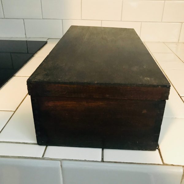 Antique wooden dovetail box with removable lid storage antique collectible display rectangular