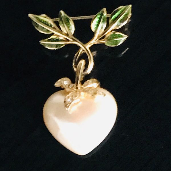 Beautiful Brooch Pin Vintage enameled leaves large faux pearl dangle heart Joan Rivers sweater pin gold tone metal tiny crystals