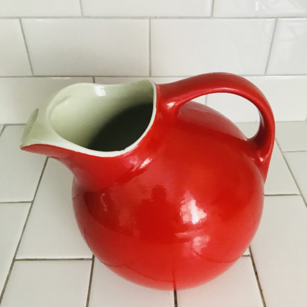Bright Red Hall Pitcher Pottery Beautiful Size Style and Shape farmhouse collectible retro kitchen tilt ball pitcher water iced tea display