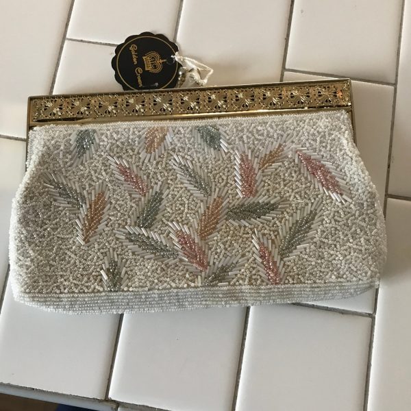 Clutch shoulder bag beaded white with peach pink blue green top closure tv movie prop collectible display collectible unused original label