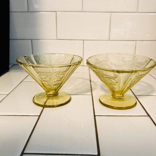Depression glass Yellow pedestal bowls fruit sherbet dishes farmhouse collectible display cottage shabby chic