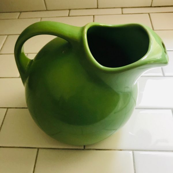 Green Hall Pitcher Pottery Beautiful Size Style and Shape farmhouse collectible retro kitchen tilt ball pitcher water iced tea display
