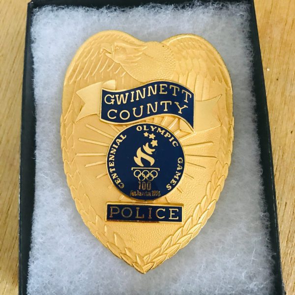 RARE Obsolete Badge Gwinnett County Centennial Olympic Games Atlanta 1996 Gold w/ blue enamel collectible display memorabilia Sports Police