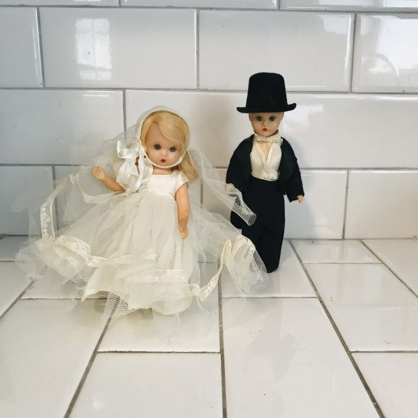 Vintage 1936 Bride and Groom Story Book Dolls Made in USA sleeper eyes cake topper collectible display hard plastic 7" standing dolls