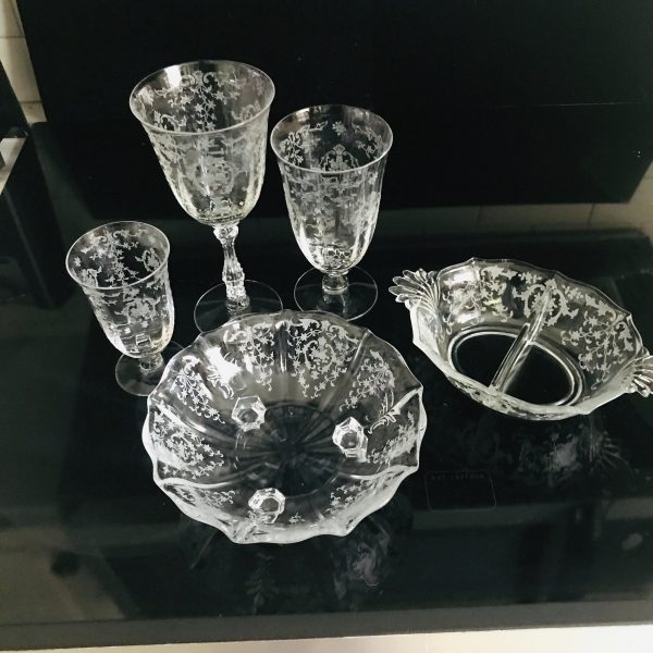 Vintage 5 pieces of Fostoria Crystal Navarre Pattern Mayo dish goblets wine footed bowl