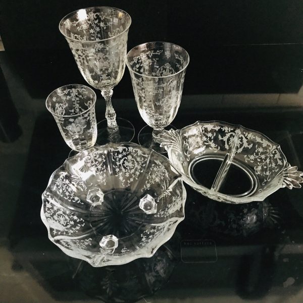 Vintage 5 pieces of Fostoria Crystal Navarre Pattern Mayo dish goblets wine footed bowl