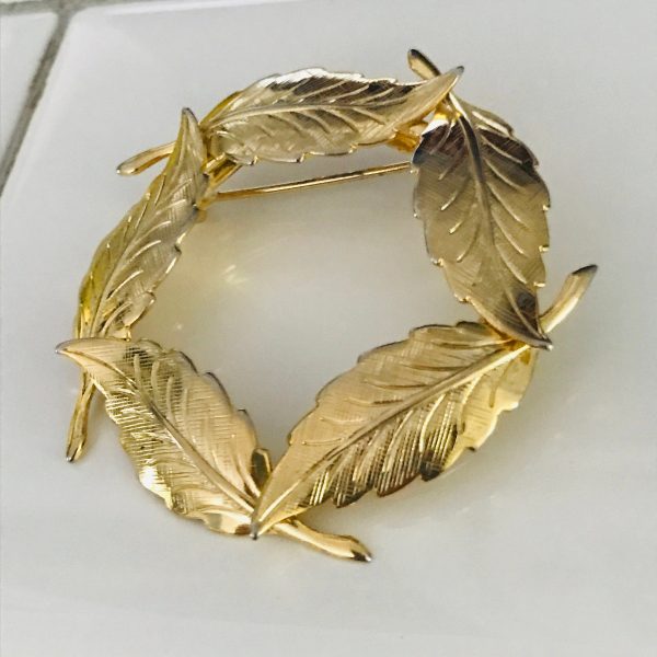 Vintage Gold Brooch Pin wreath of Leaves sweater pin gold tone metal