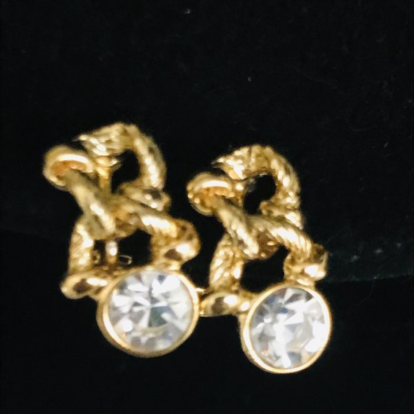 Vintage gold tone crystal dangle earrings small light weight rope pattern gold