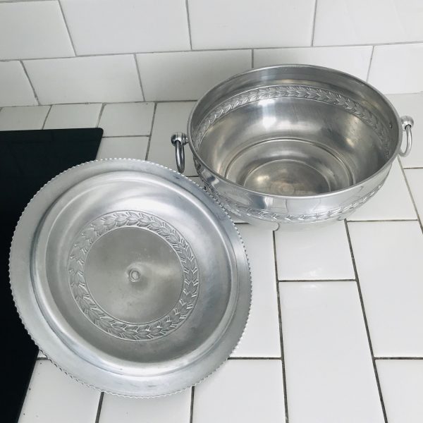 Vintage Mid century modern covered aluminum dish bowl mod leaf pattern on bowl and lid double side handle MOD ATOMIC retro