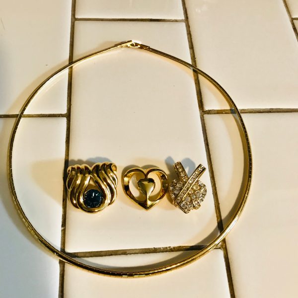 Vintage Nolan Miller Necklace 16" omega gold tone chain with 3 interchangeable slides crystals blue crystal and gold tone heart