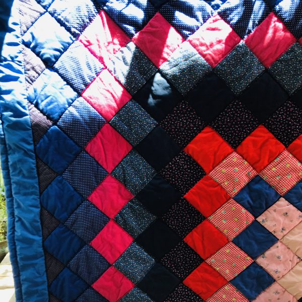 Vintage Quilt all hand stitched beautiful pattern FULL size great fabrics farmhouse display 82x96 medium weight