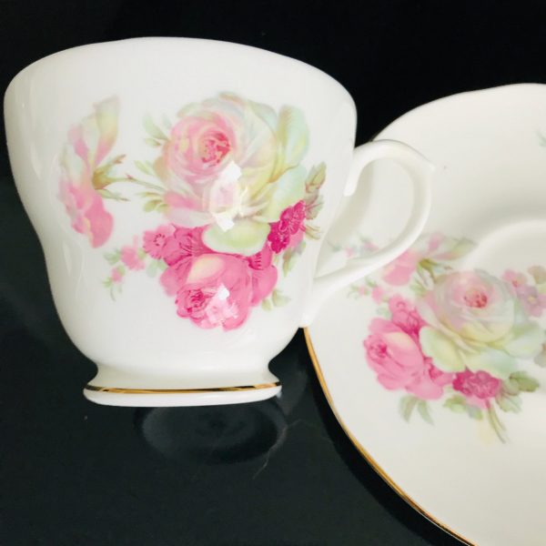 Vintage Royal Winchester Tea cup and saucer Cabbage Roses England Fine bone china gold trim farmhouse collectible display dining serving
