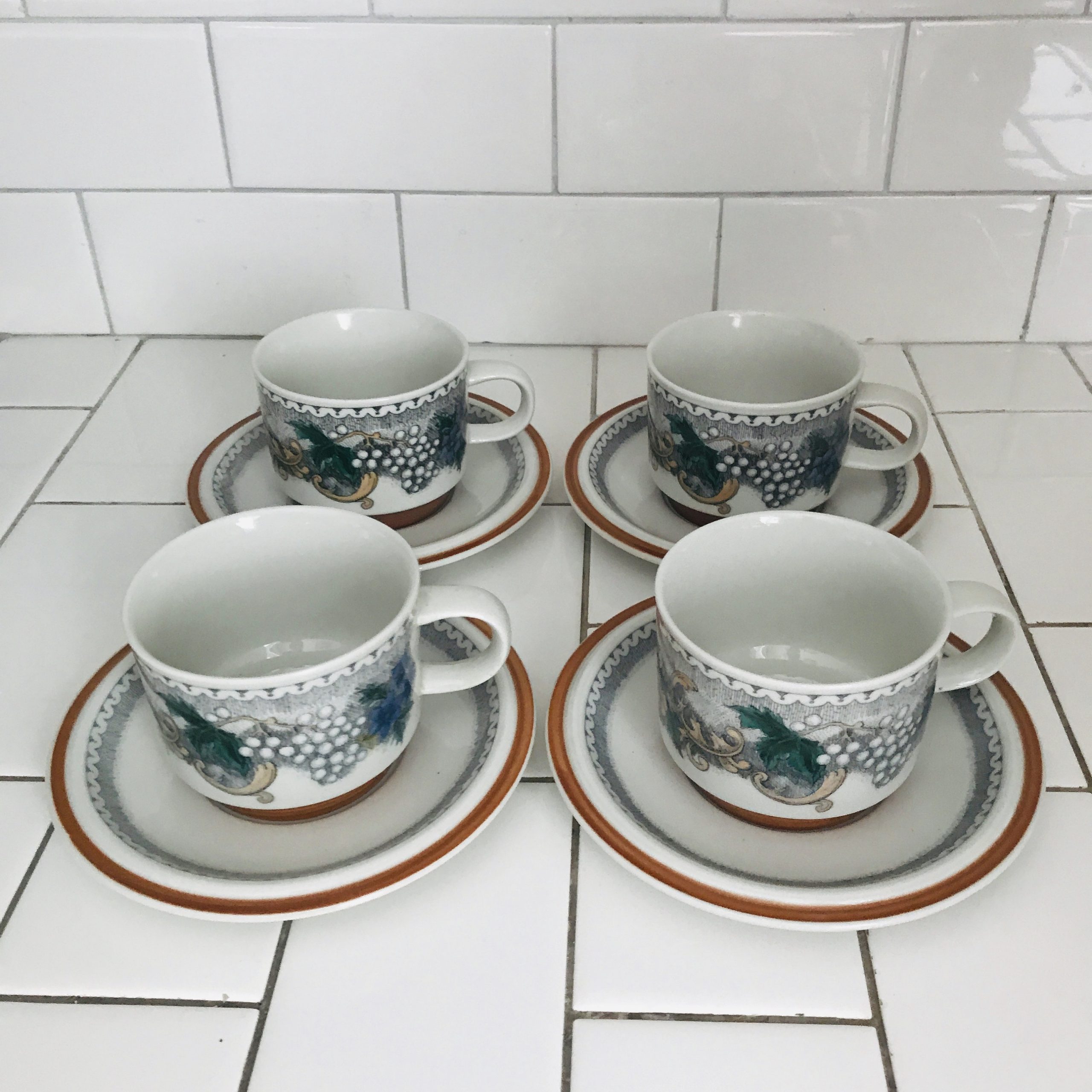 Vintage Set of 4 Tea cups and Saucers Beautiful Goebel W. Germany ...