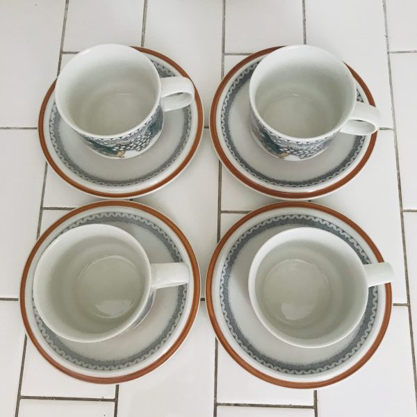 Vintage Set of 4 Tea cups and Saucers Beautiful Goebel W. Germany Oeslauer Bavaria Country pattern fine bone china farmhouse display