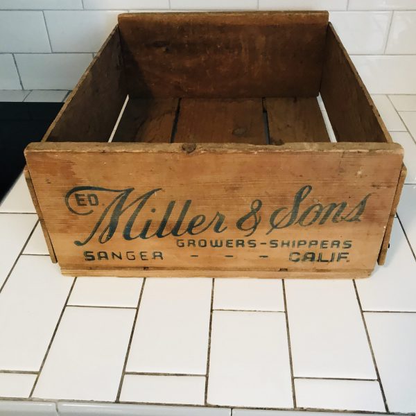 Vintage Wooden Crate Ed Miller & Sons growers-shippers Sanger Calif. display storage farmhouse collectible garage storage man cave