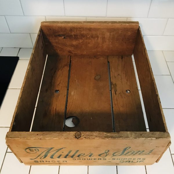 Vintage Wooden Crate Ed Miller & Sons growers-shippers Sanger Calif. display storage farmhouse collectible garage storage man cave