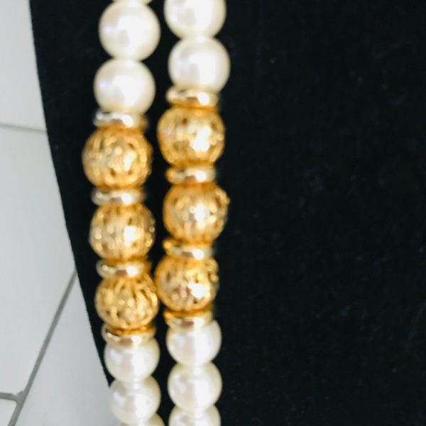 Vintage Jewelry Set Faux Pearls with gold tone Necklace with matching 4 strand bracelet gold tone metal