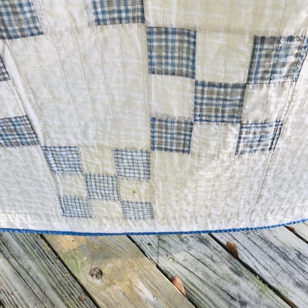 Fantastic hand made quilt 68" x 80" blues nice condition light weight block pattern farmhouse display collectible bedding vintage