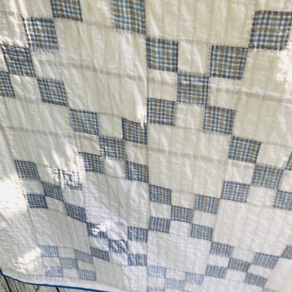Fantastic hand made quilt 68" x 80" blues nice condition light weight block pattern farmhouse display collectible bedding vintage