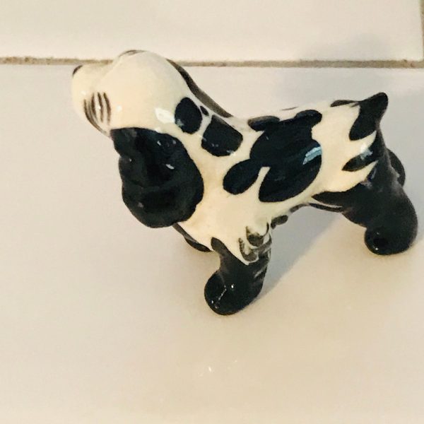 Miniature Vintage springer Spaniel dog figurine porcelain made in Italy black and white great detail farmhouse cottage display collectible