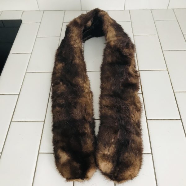 Vintage Mink Fur collar collectible display movie prop satin lined beautiful condition