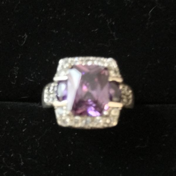 Vintage Ring Amethyst color halo Women's woman's dinner statement ring size 6 3/4 Lavender stones Sterling Silver