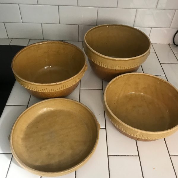 Antique heavy Pottery Crock set of 3 batter bowls mixing bowls and pie plate/lid Cook-Rite USA farmhouse collectible display patterned bowls