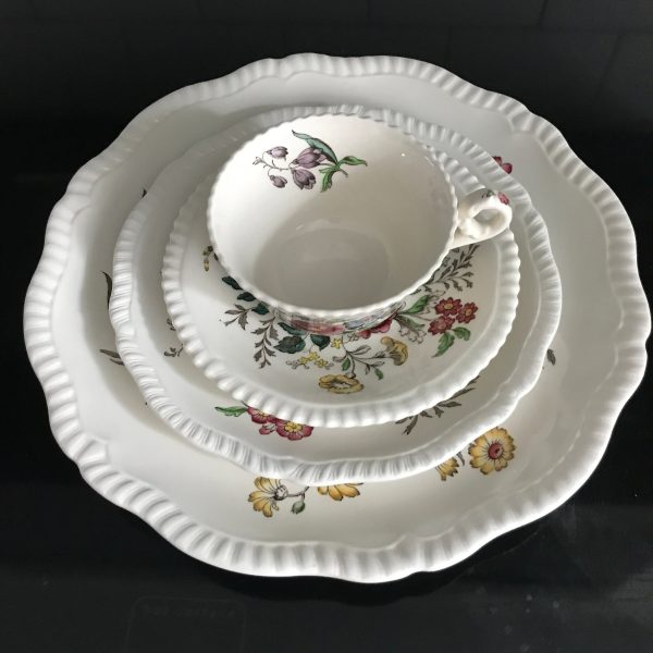 Antique set of Copeland Spode Romney Pattern Dinnerware 5 piece place setting collectible farmhouse cottage floral Gadroon edge Old Mark