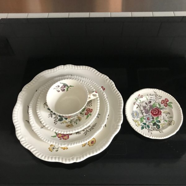 Antique set of Copeland Spode Romney Pattern Dinnerware 5 piece place setting collectible farmhouse cottage floral Gadroon edge Old Mark