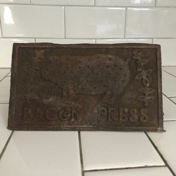 Vintage Cast iron Bacon Press wooden handle kitchen raised Pig on flat base collectible display kitchen decor